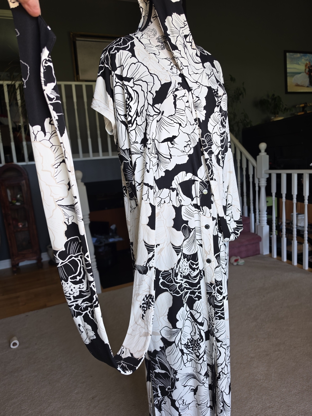 White House Black Market Black and White Floral Midi Dress